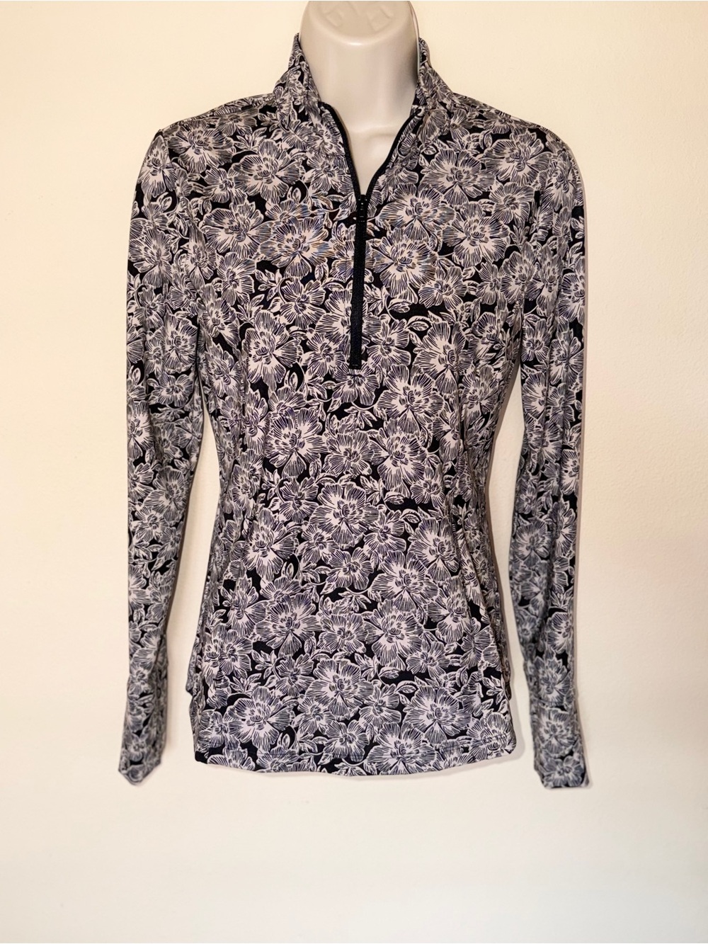 Tommy Bahama Everyday Active Half Zip Athletic Pullover - Picture 5 of 14